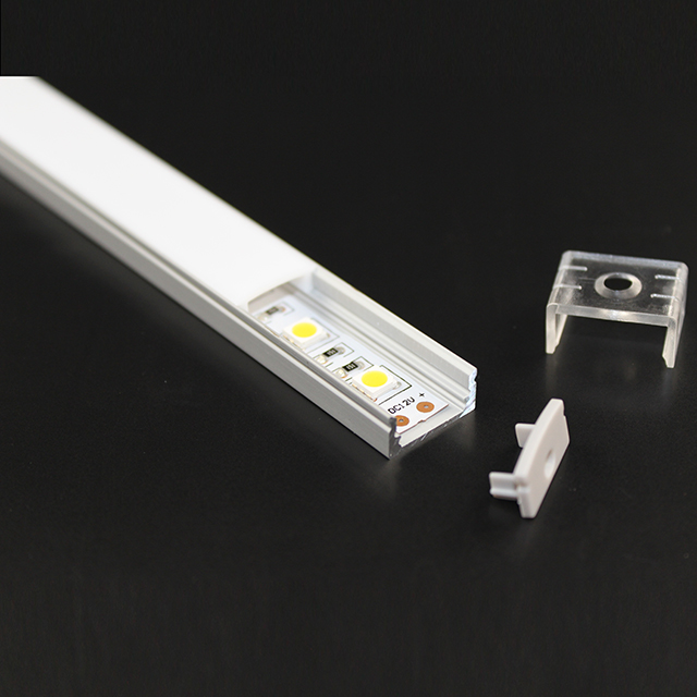 Profilo in alluminio LED W17.1mm*H8.5mm (larghezza interna 12.2mm) senza ala
