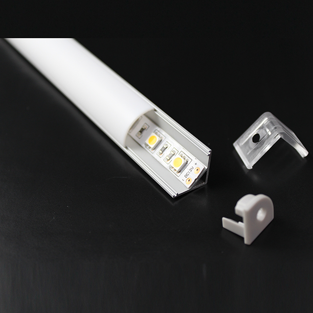 W16mm * H16mm (larghezza interna 10mm) Profilo LED in alluminio a forma di triangolo